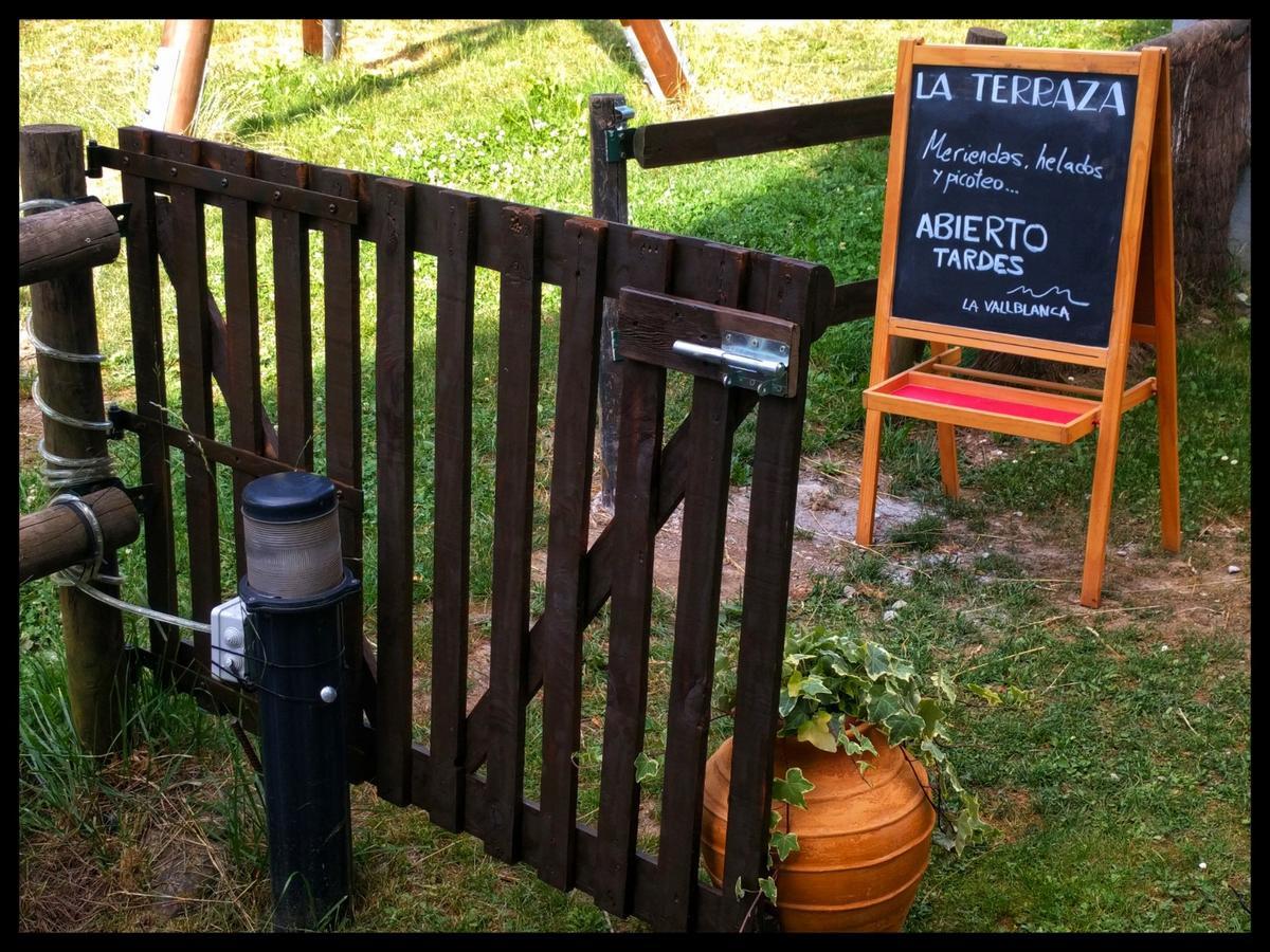 Aparthotel La Vall Blanca Вьелья Экстерьер фото