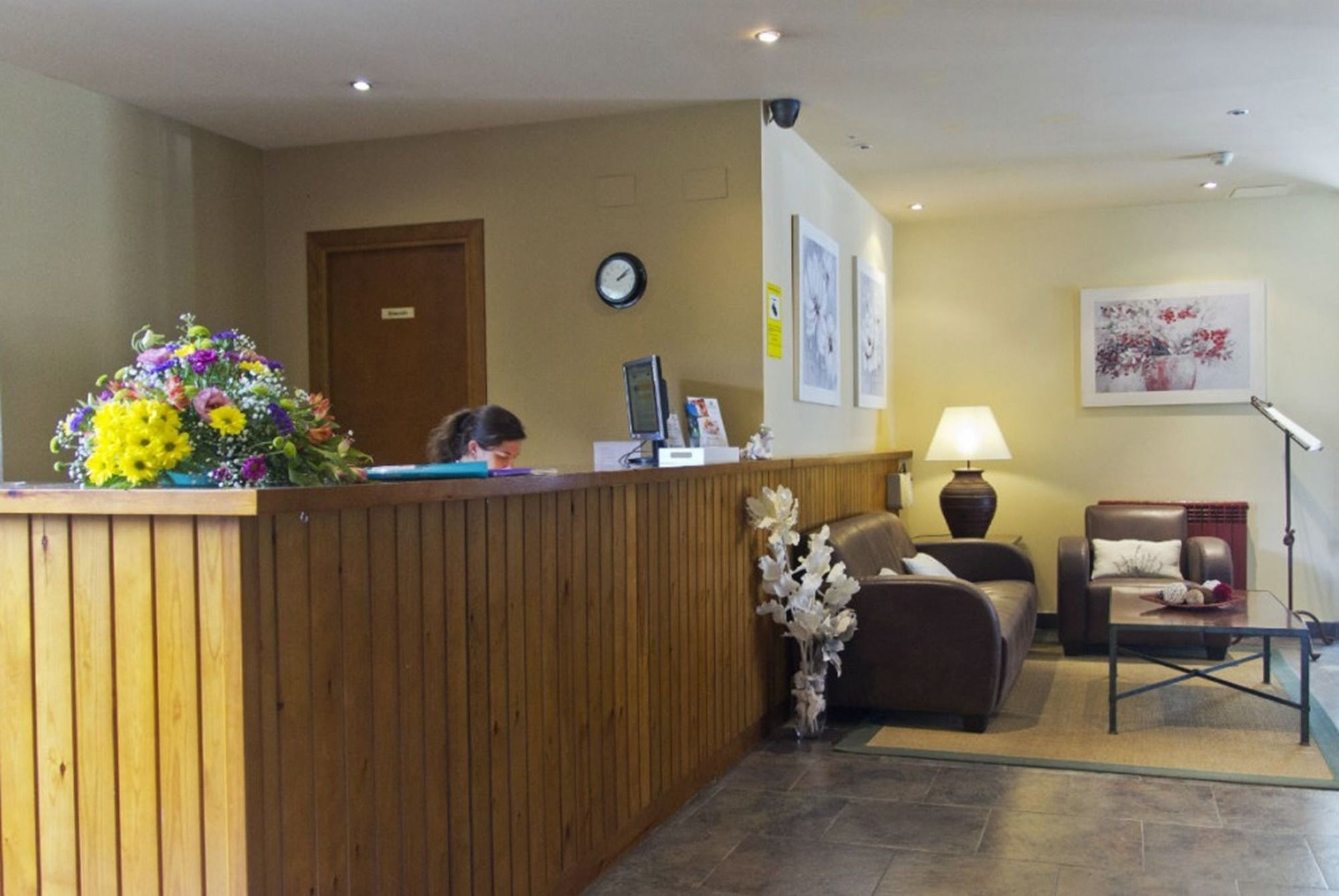Aparthotel La Vall Blanca Вьелья Экстерьер фото